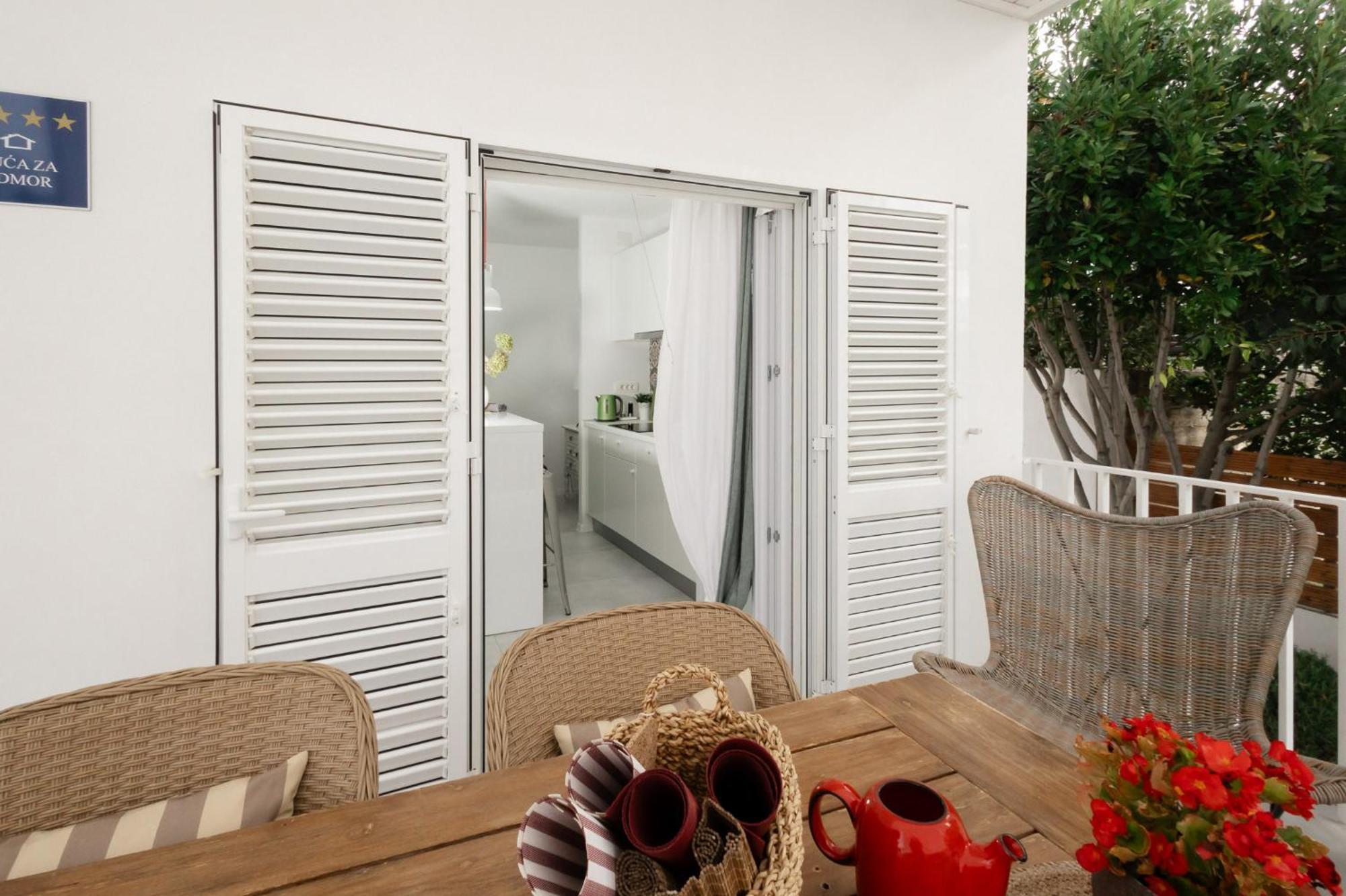 Apartment Mr Bellina 시베니크 외부 사진